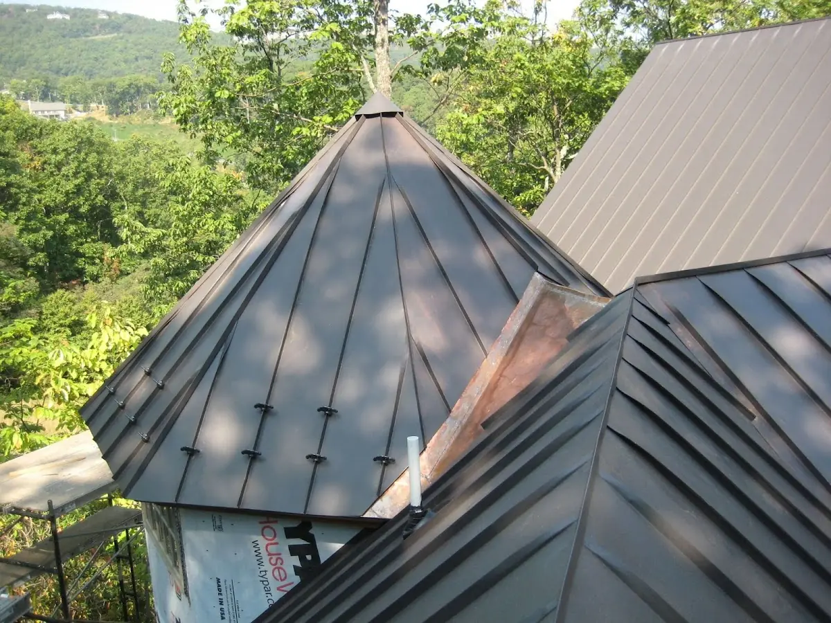 Professional Shingle Replacement & Repair by Craftsman Roofing in Edwards Hill